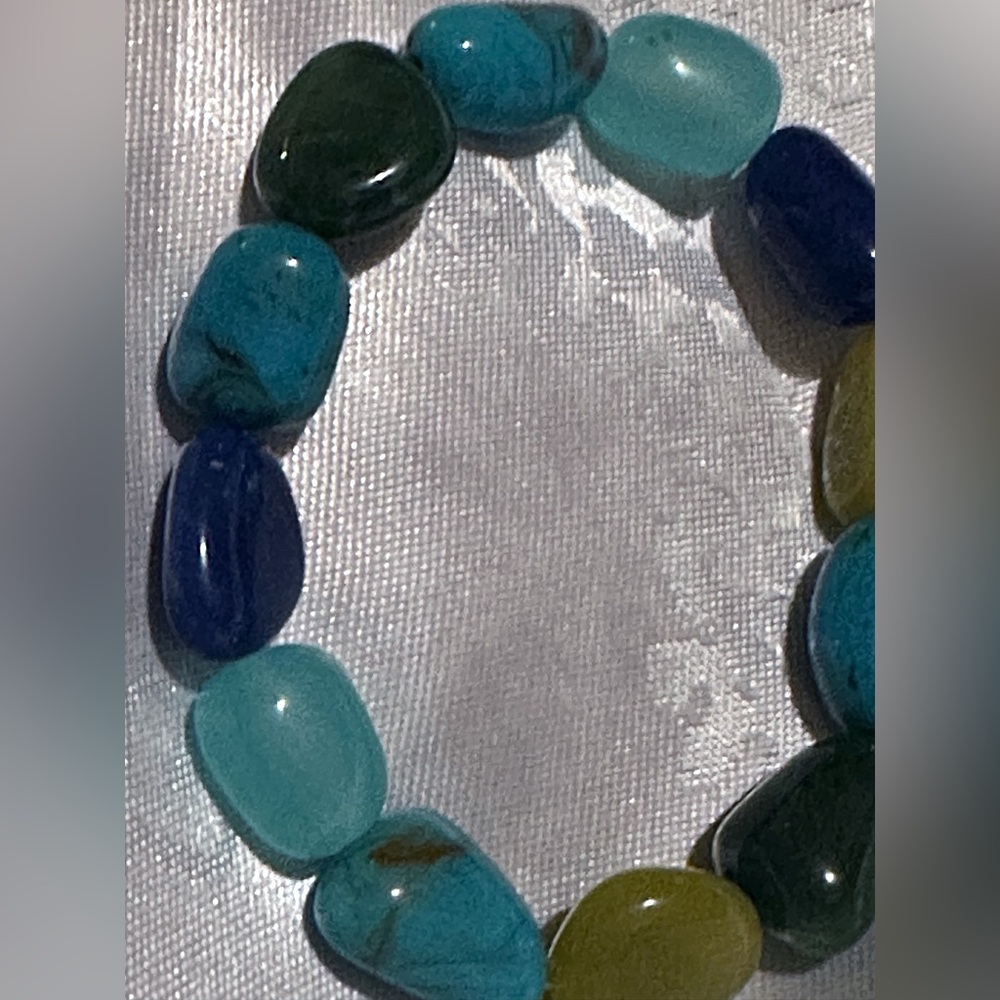 Beaded Multi-Color Stretch Bracelet - Picture 2 of 4